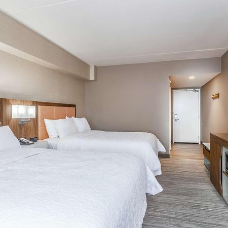 Hampton Inn & Suites Kittery-Portsmouth Ngoại thất bức ảnh