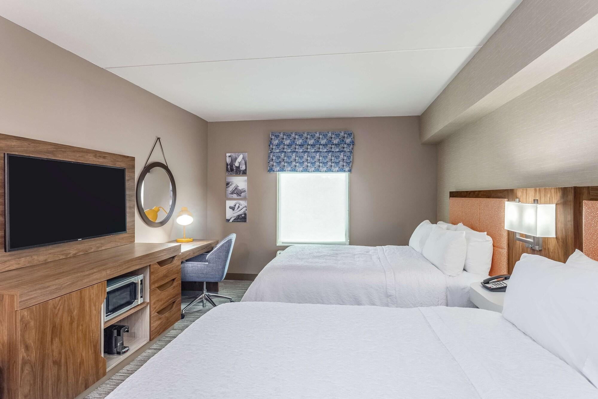 Hampton Inn & Suites Kittery-Portsmouth Ngoại thất bức ảnh