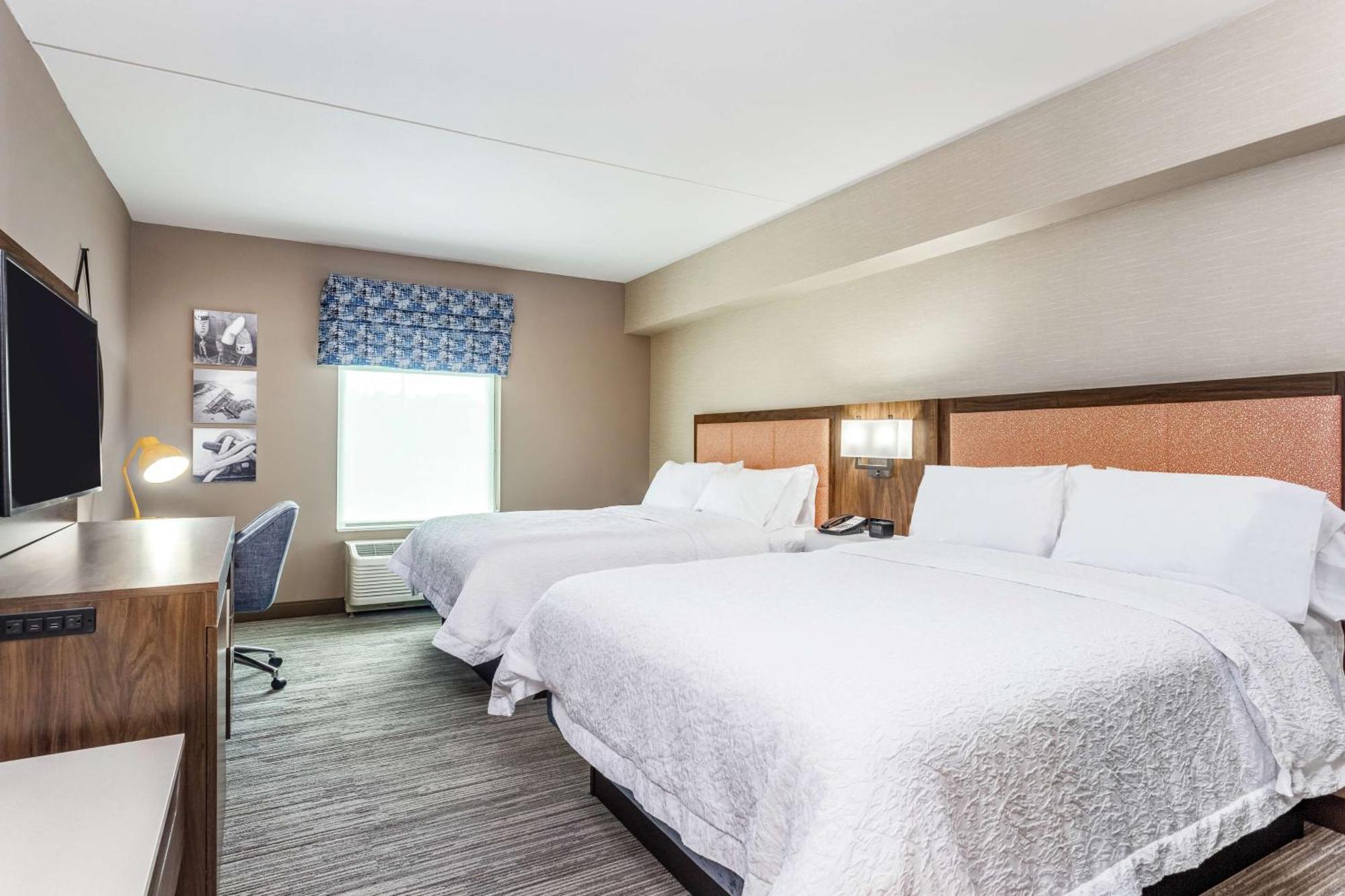 Hampton Inn & Suites Kittery-Portsmouth Ngoại thất bức ảnh