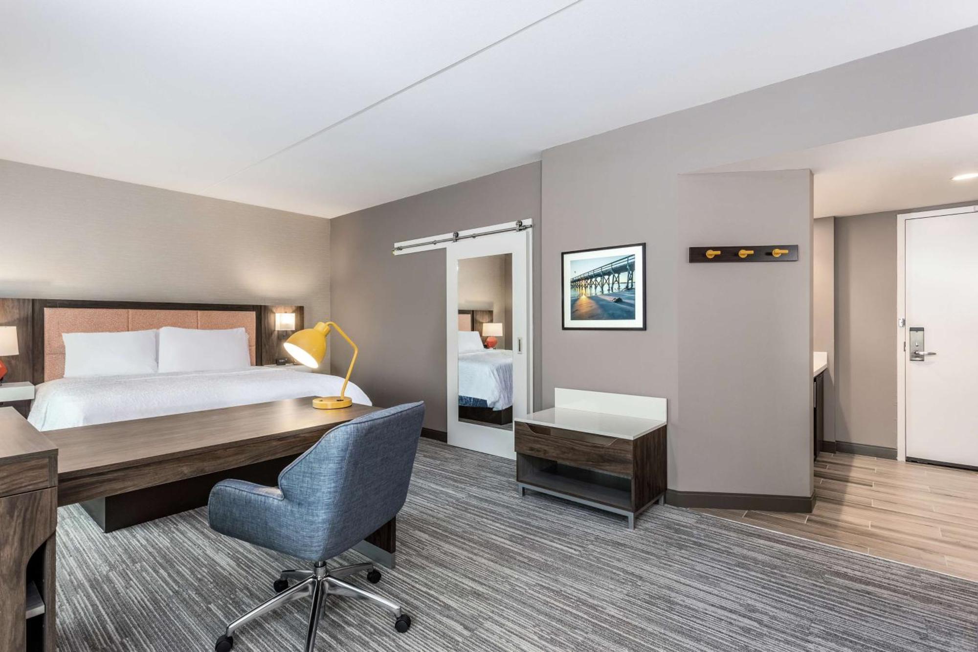 Hampton Inn & Suites Kittery-Portsmouth Ngoại thất bức ảnh