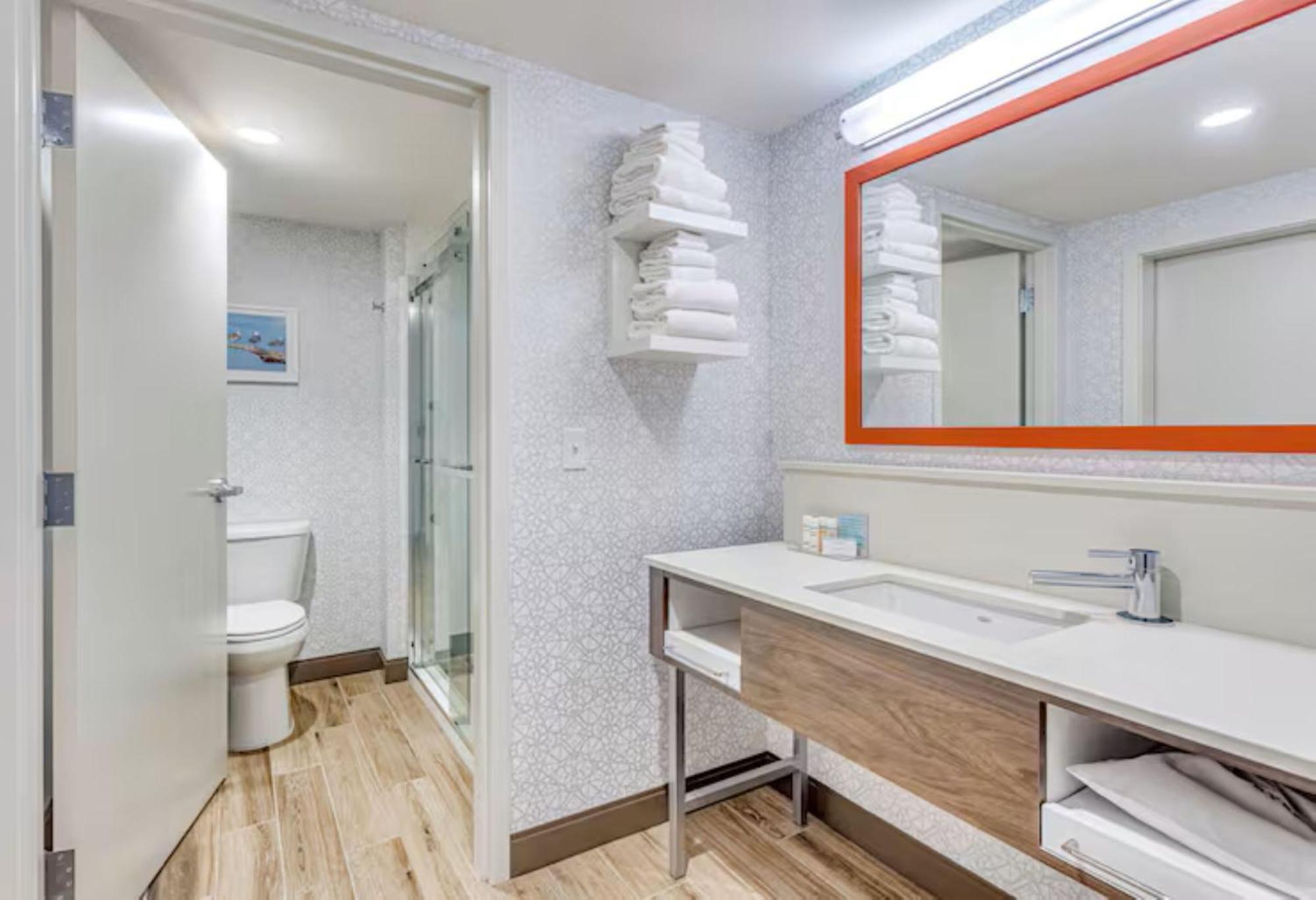 Hampton Inn & Suites Kittery-Portsmouth Ngoại thất bức ảnh